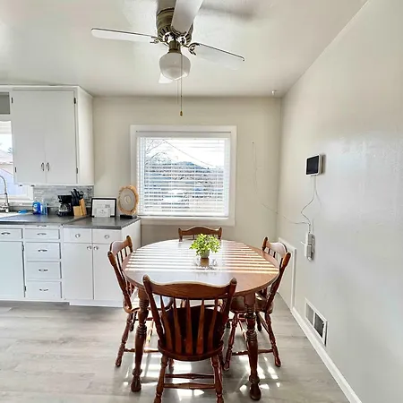 Historic 2 Bedroom Home In Old Town-Main Floor Pocatello Exterior foto