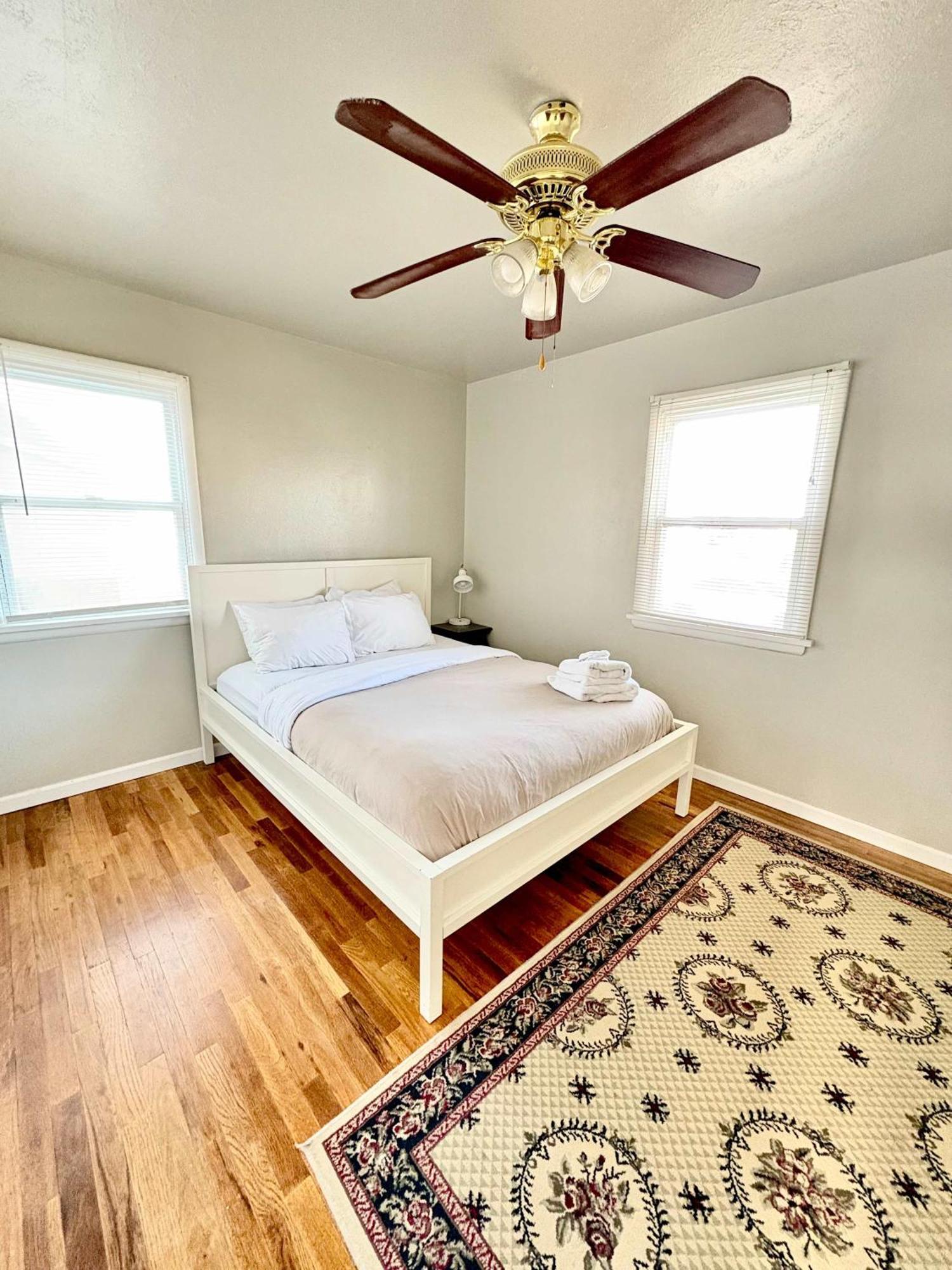 Appartement Historic 2 Bedroom In Old Town-main Floor *